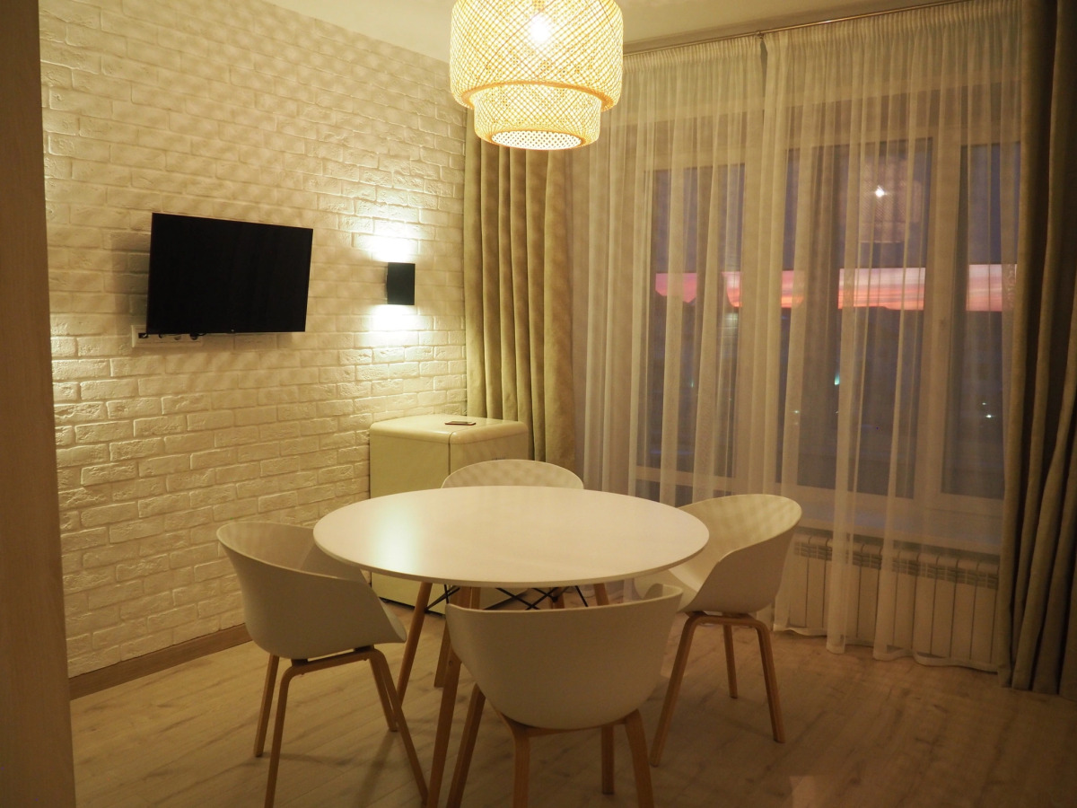 Апартаменты в центре с видом на Волгу