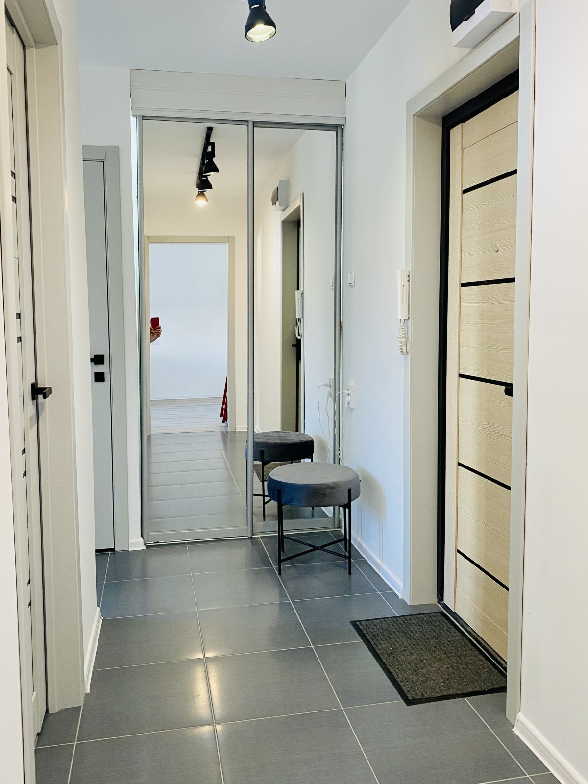 Апартаменты Unique Apart Лофт у Парка Ангелов, ТЦ Променад и ГУФСИН на Мичурина 33