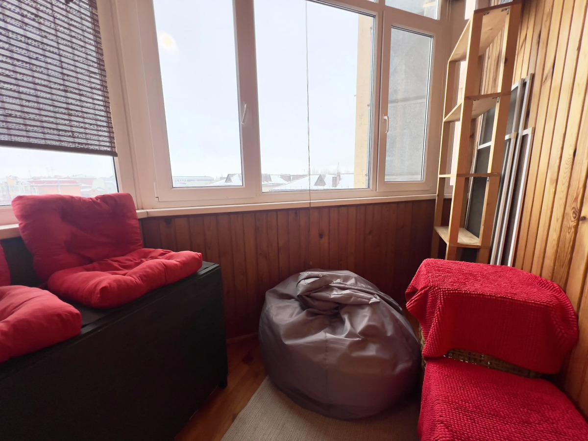 Апартаменты ВыДома в шаге от набережной с видом на Бульвар Дзержинско