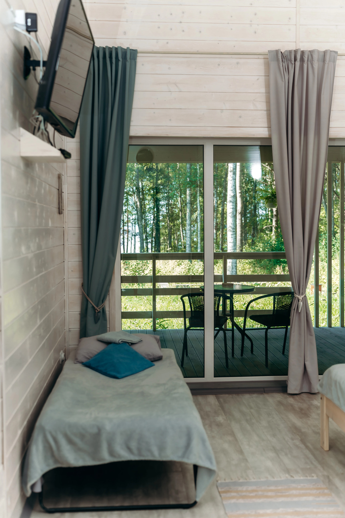 Эко Апартаменты на берегу красивого озера