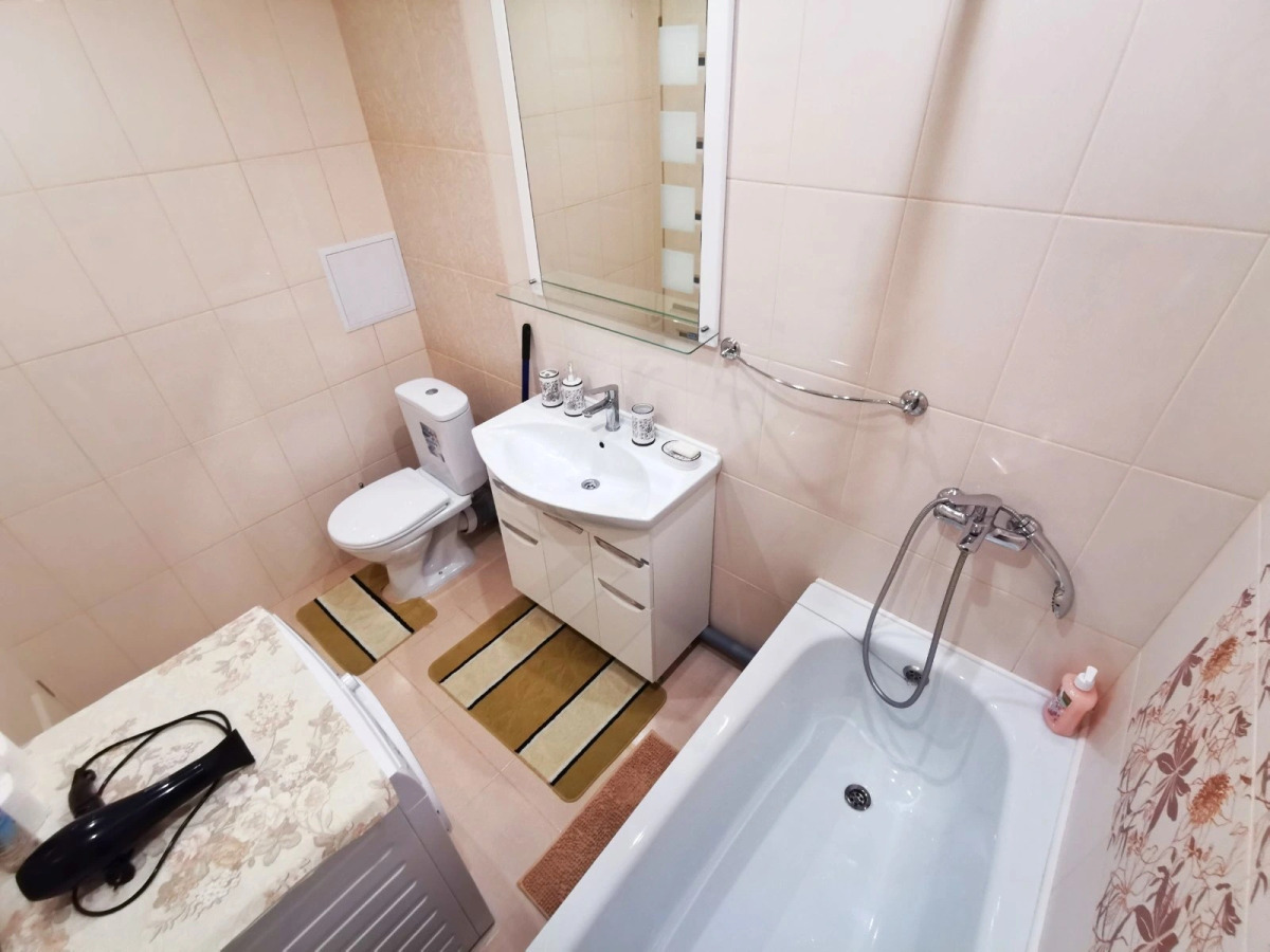 Апартаменты Novin квартал на 11 этаже с панорамными окнами