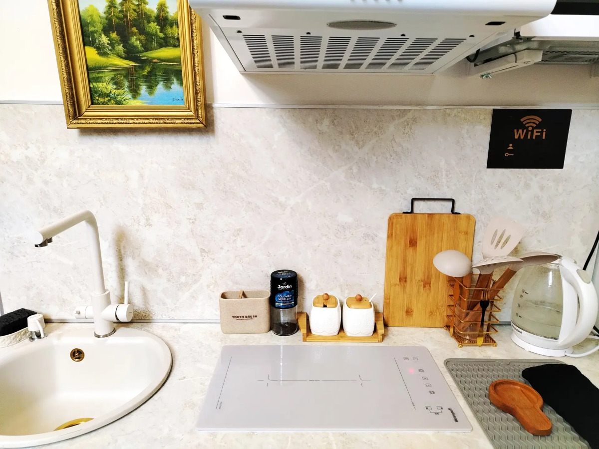 Ekodomik Lobnya (Svetlaya street)