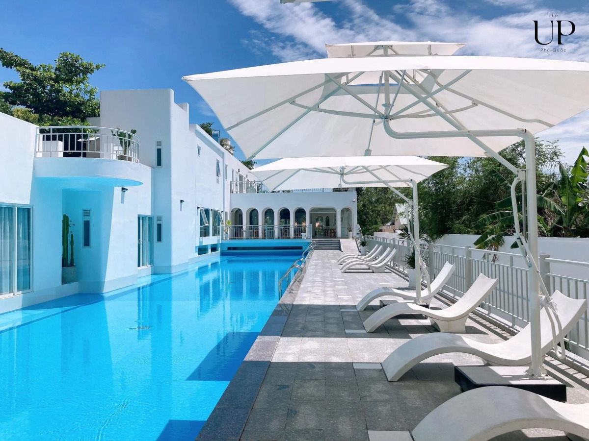 Отель The Up Phu Quoc