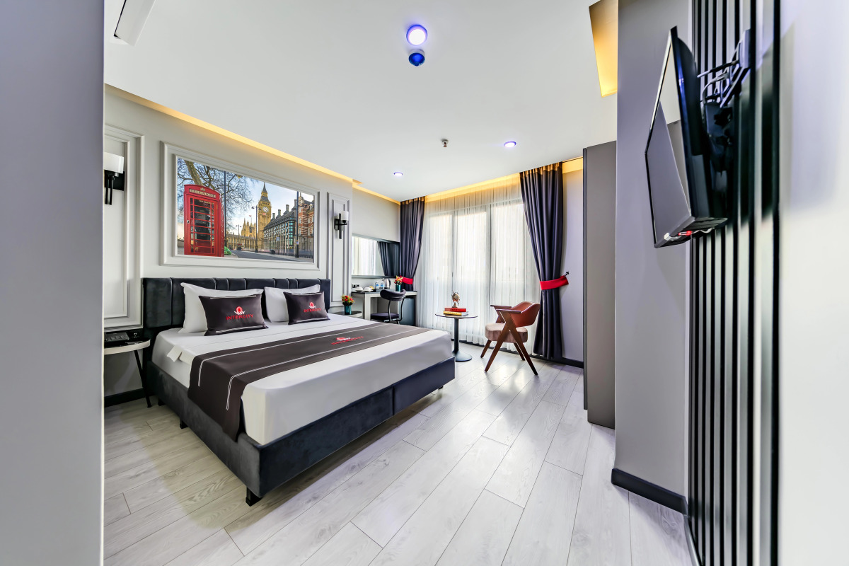 Intercity Airport Hotel