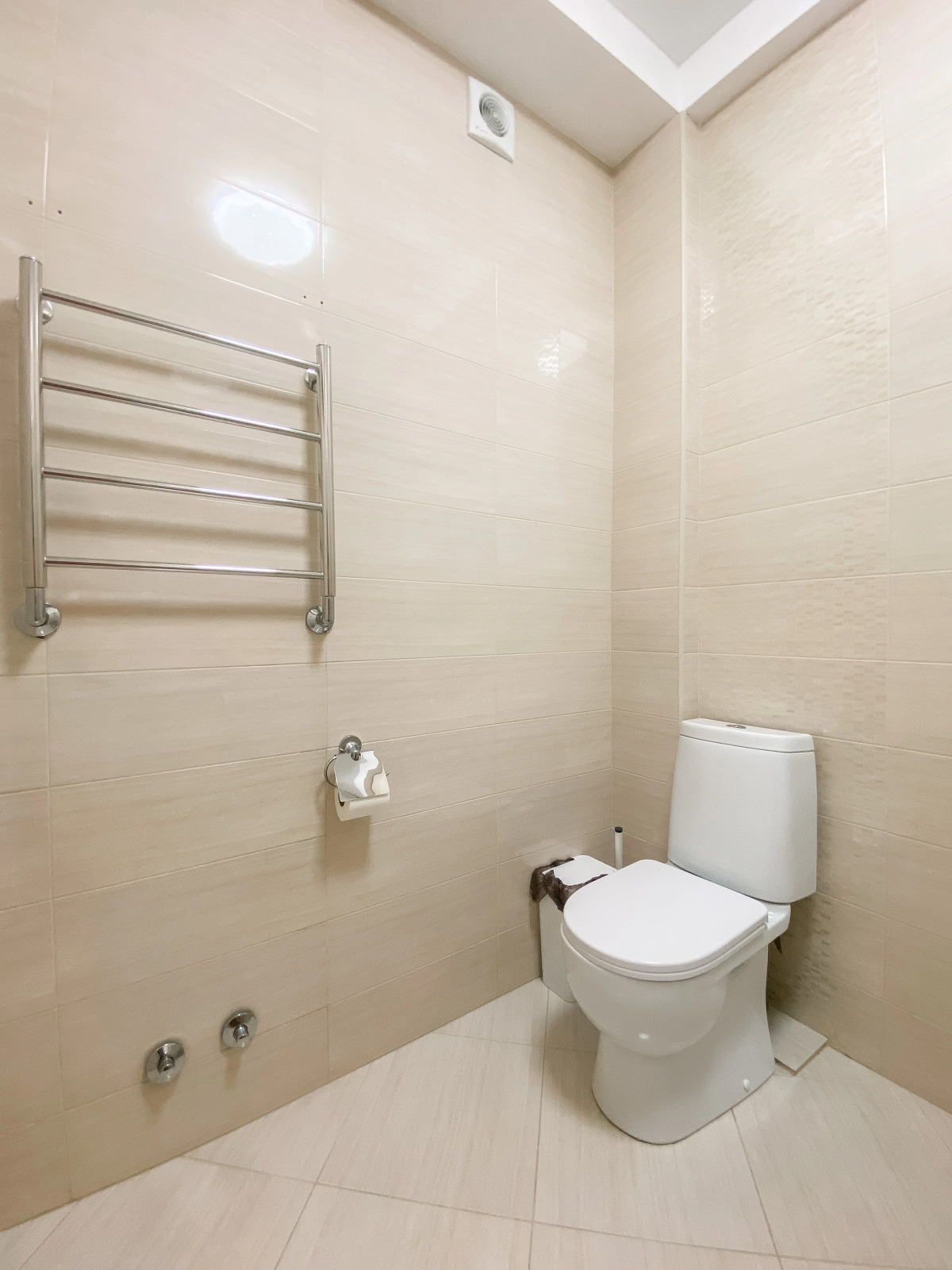 Студия с панорамным видом на центральной улице