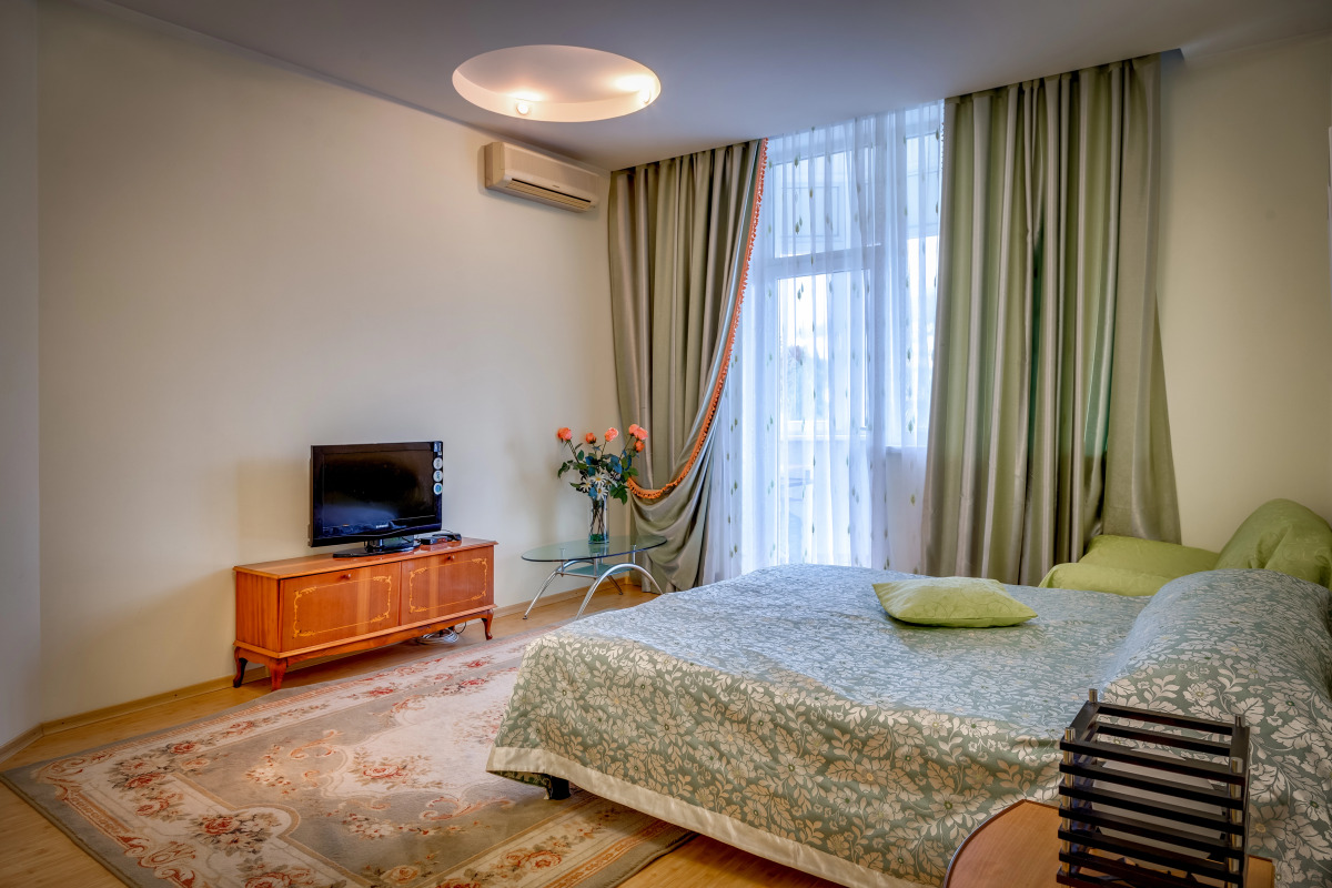 Апартаменты 1 У Приморского Парка