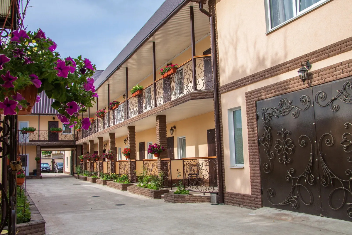 Отель Оазис