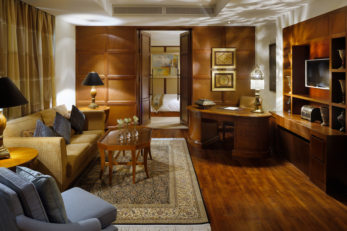 Отель Palace Downtown