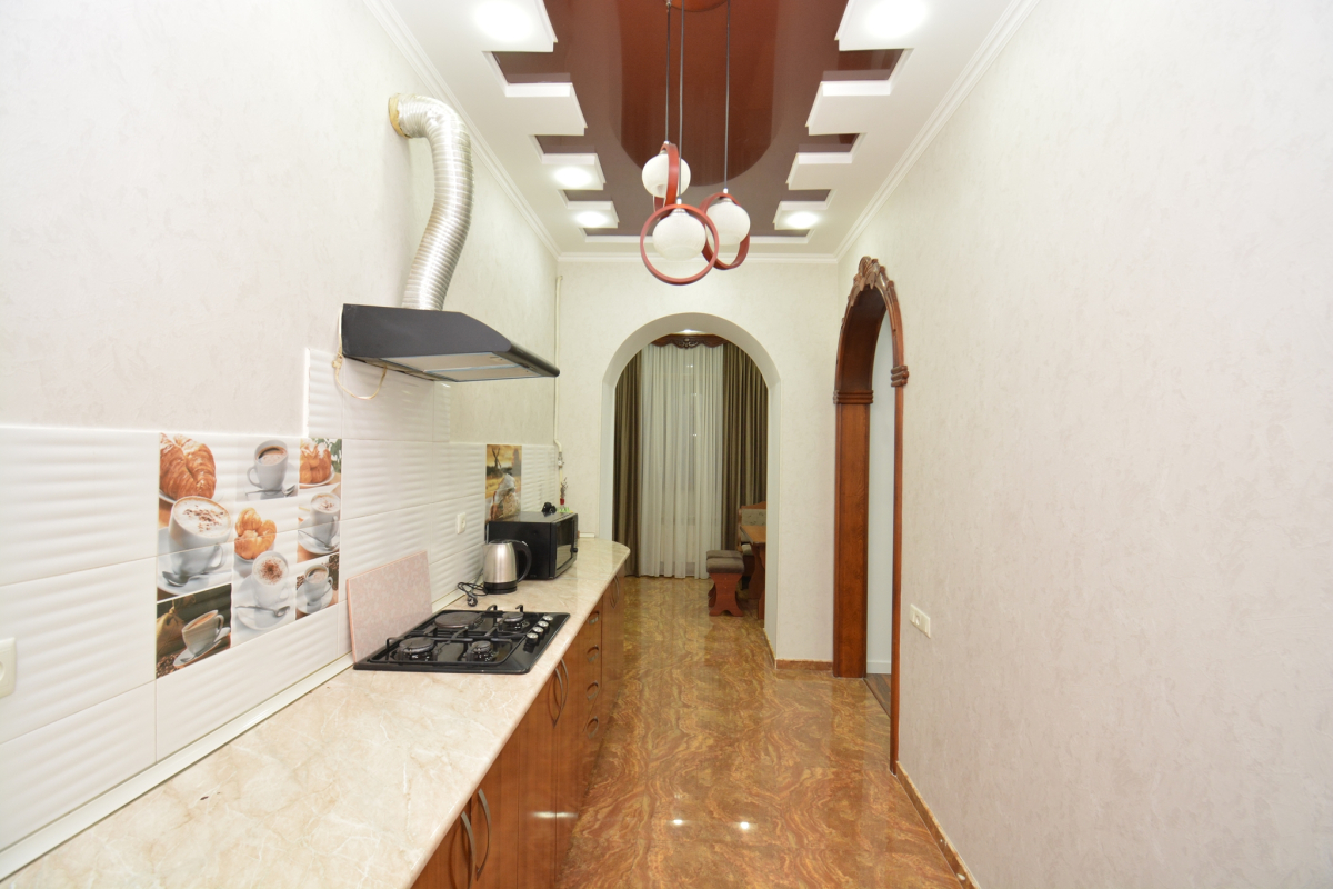 Квартира 3-к на ул. Туманяна, TM200