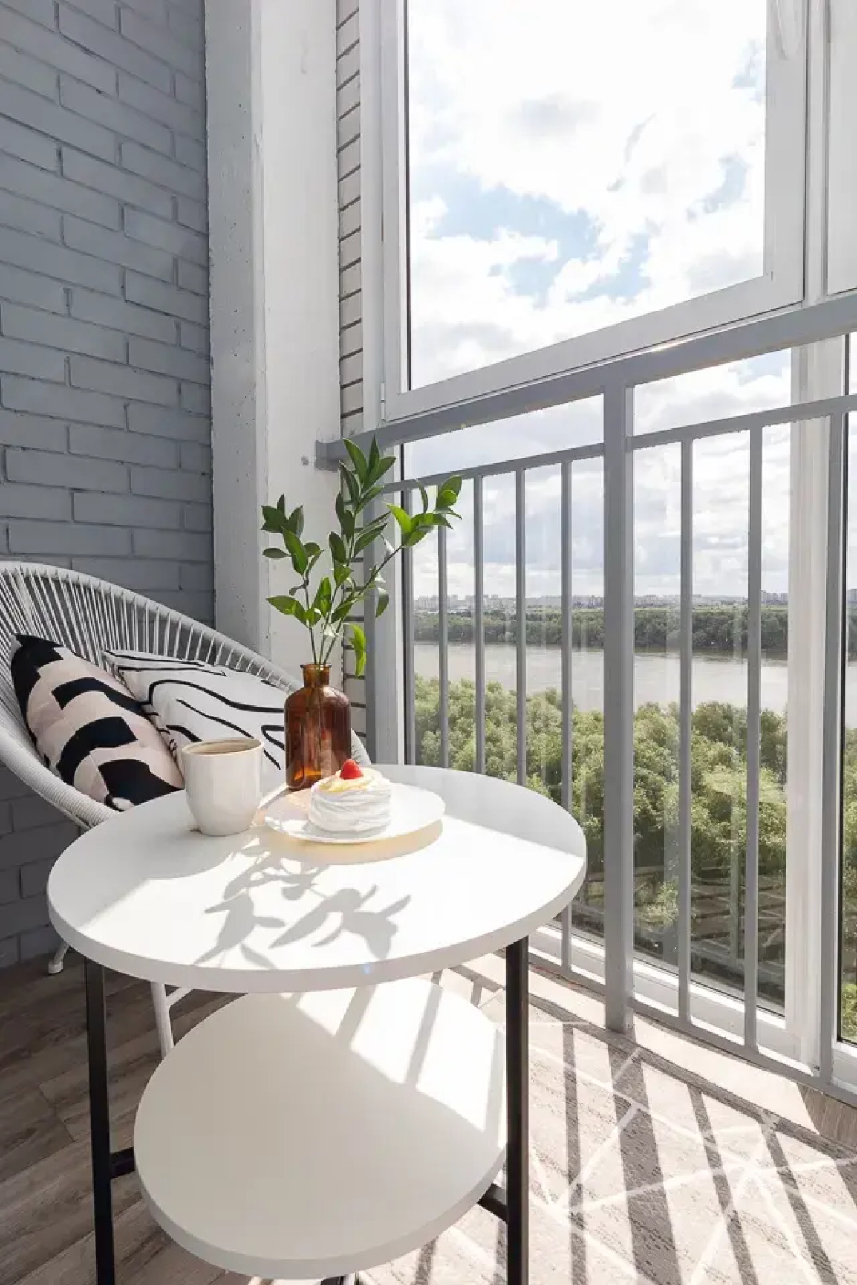 Квартира Happy House  с видом на реку и парковую зону