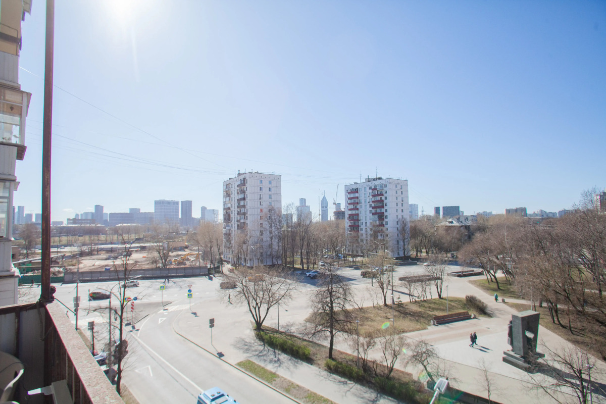 Квартира 2х Комнатная от метро Зорге 2 минуты