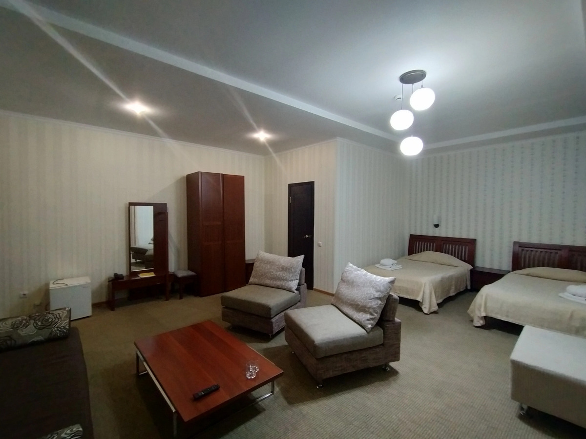 Отель Алем Плюс