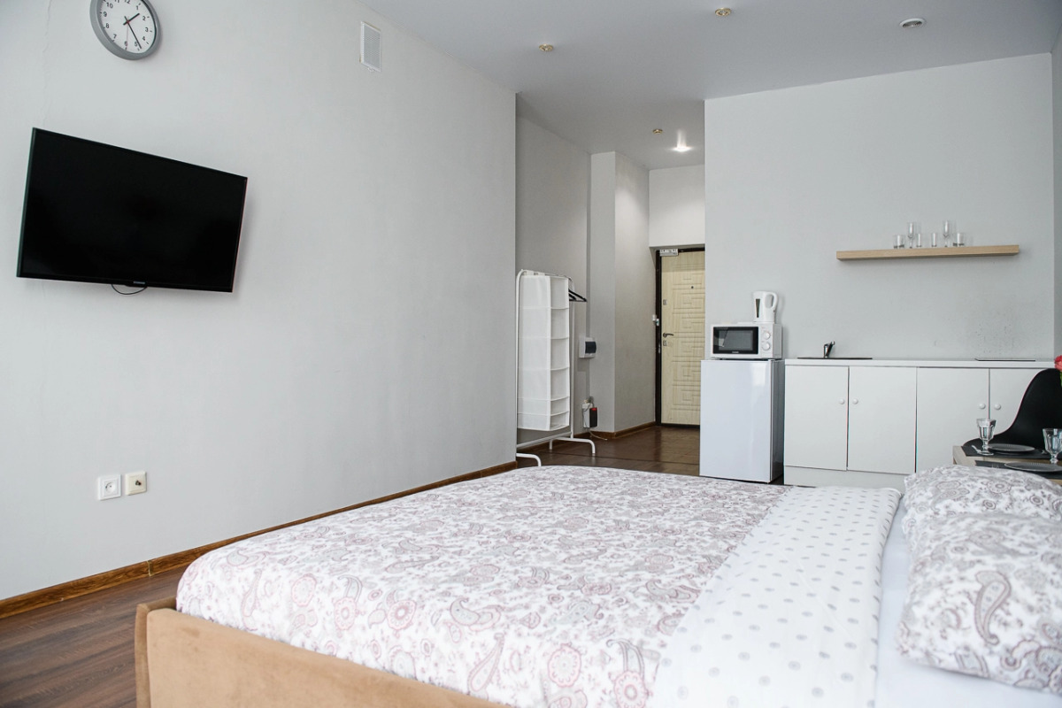 Апартаменты на Верхнеторговой 4