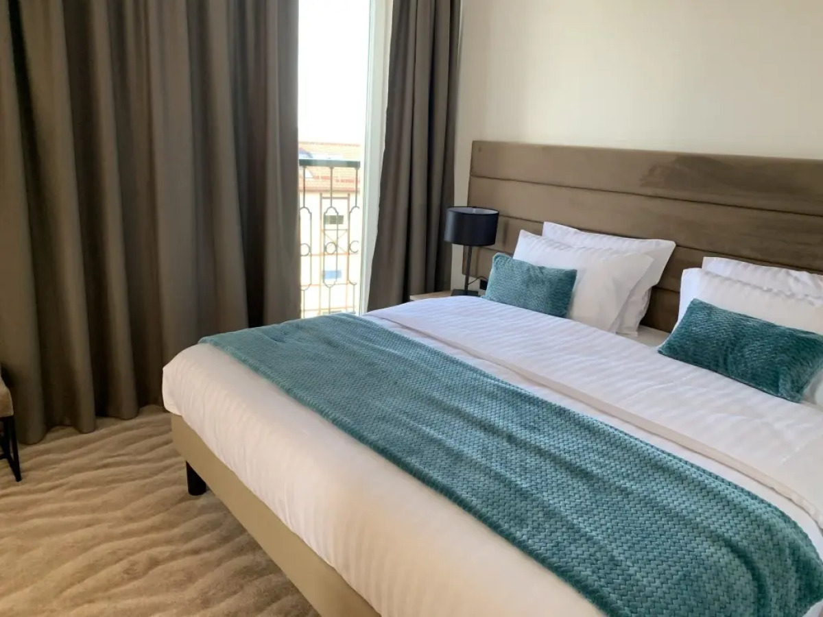 Апартаменты 64 на Володарского 11