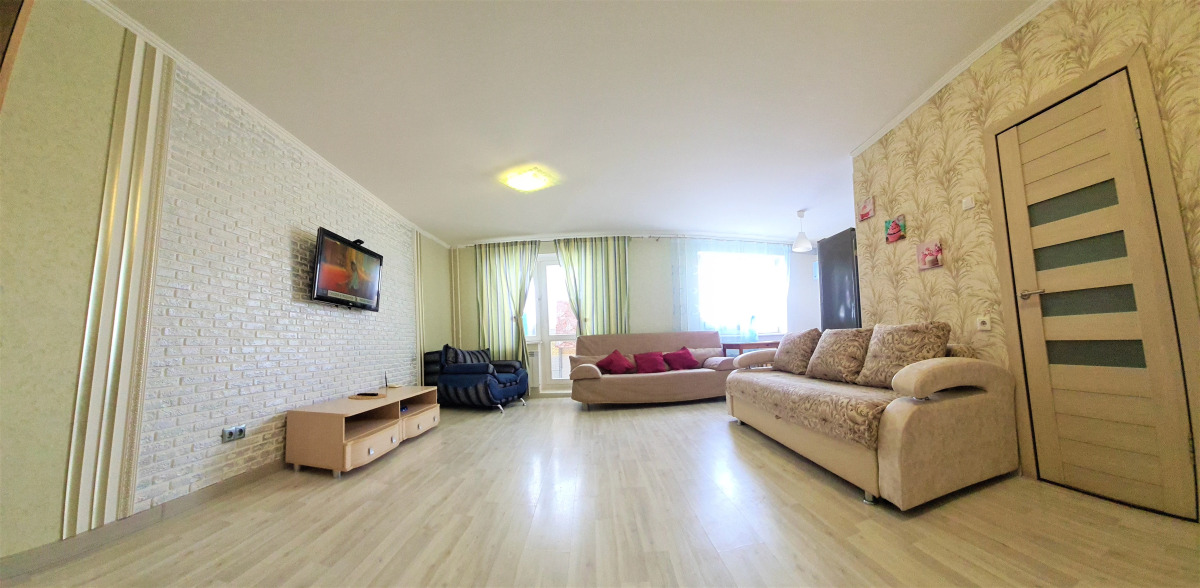 Апартаменты 1комн 3хместный стандарт Нефтяники!