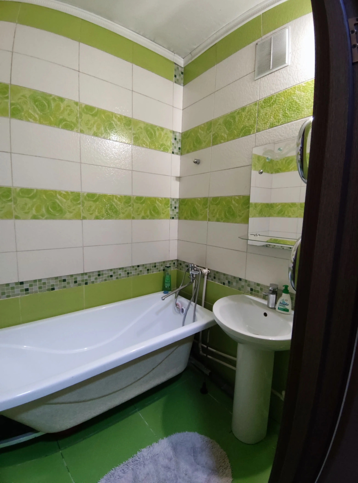 2 Комн Квартира в Центре Кызыла