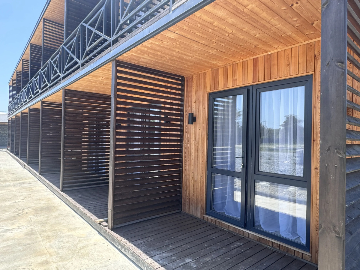 Отель Thermal Springs