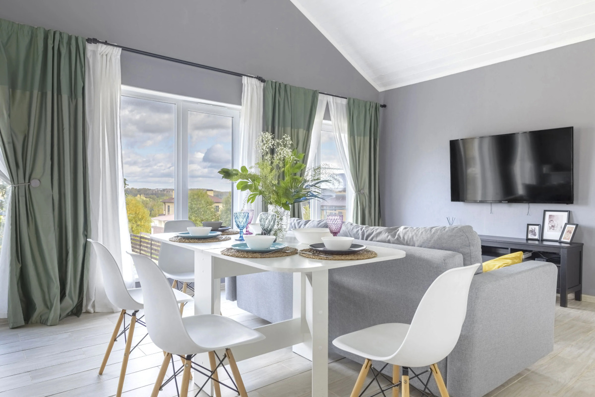 Частный дом с панорамным видом на склонах Яхромы