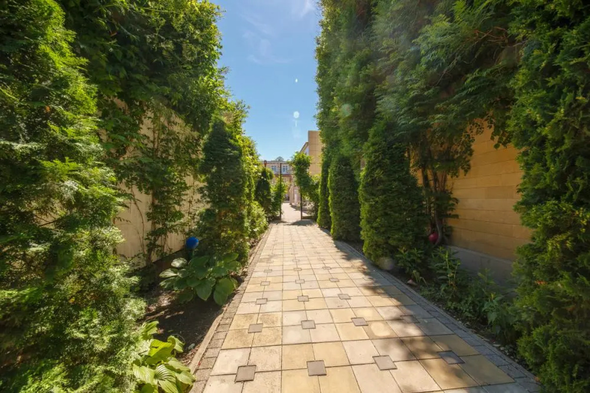 Отель Южная Ночь