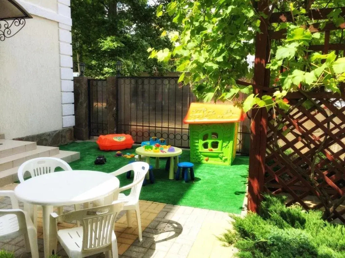 Гостевой дом Золотой Каштан