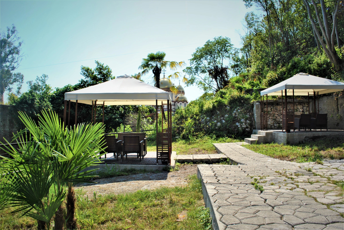 U monastyrja (Novyj Afon)