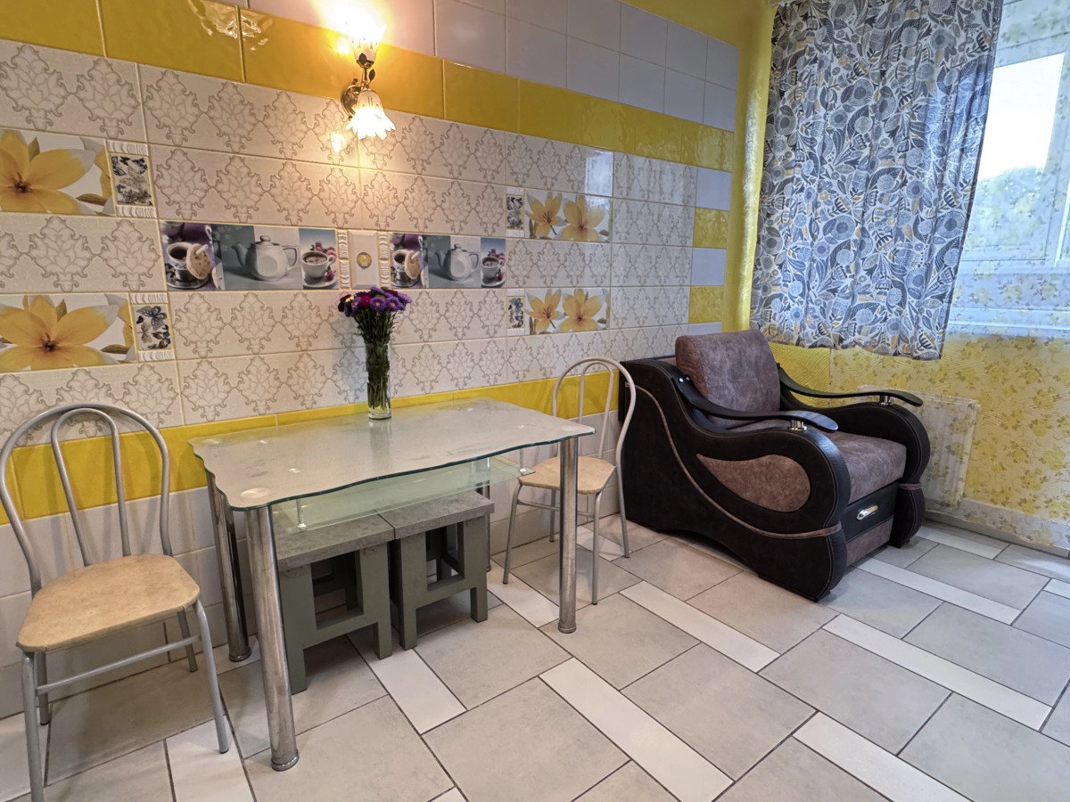 Квартира Двухкомнатная Северный Вокзал