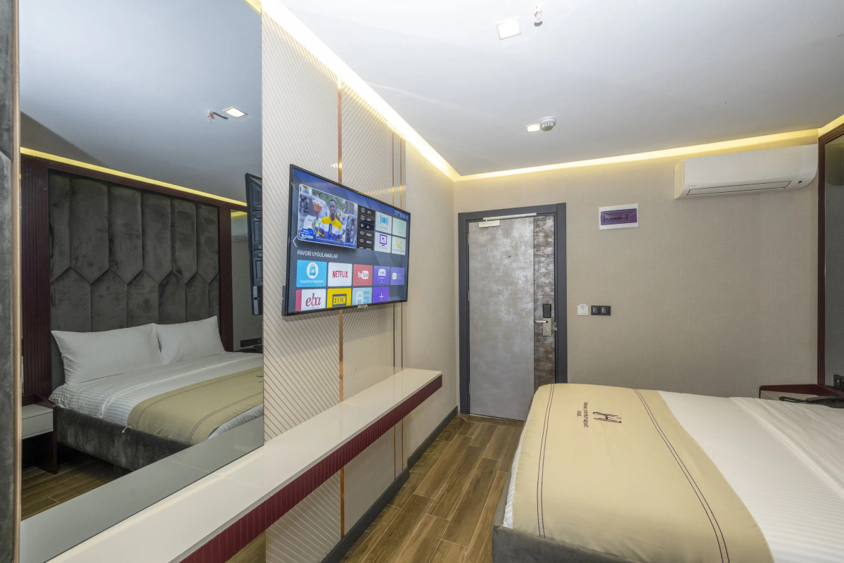 Отель Heaven Premium Airport