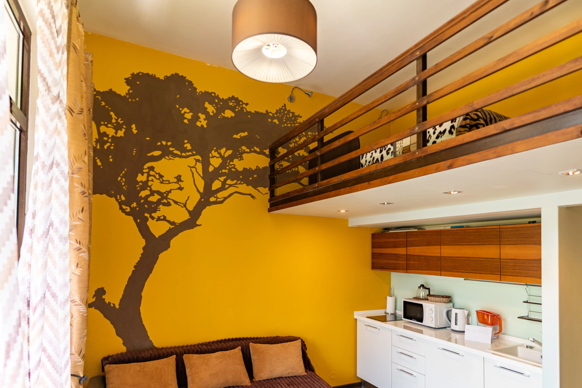 Апартаменты Триумфальная 10