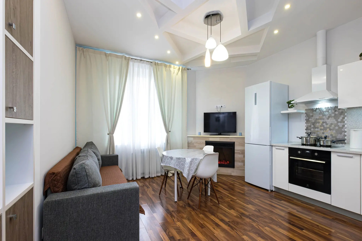 Квартира Семейная Трёхкомнатная с видом на Обь