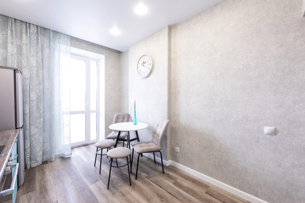 Апартаменты Pядом с ТЦ Кристалл ВыДома