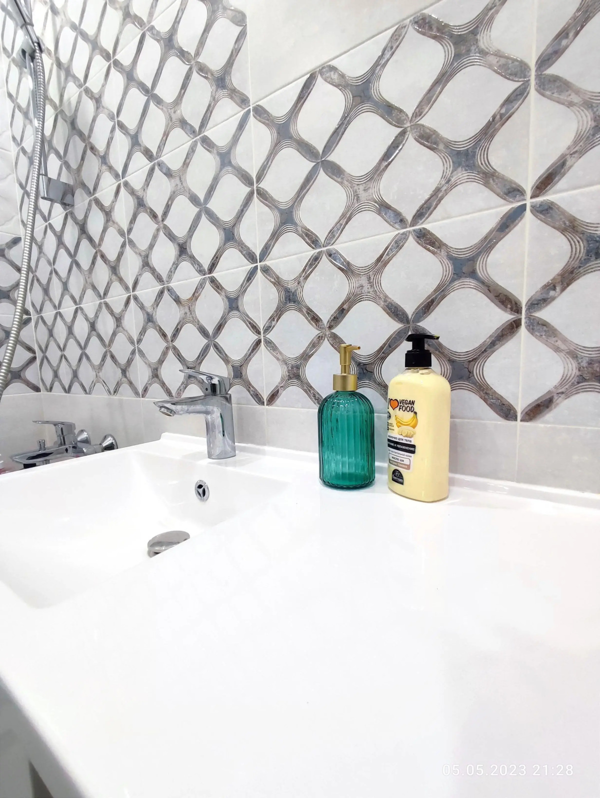 Апартаменты 2 комнатная квартира на Мира 9В