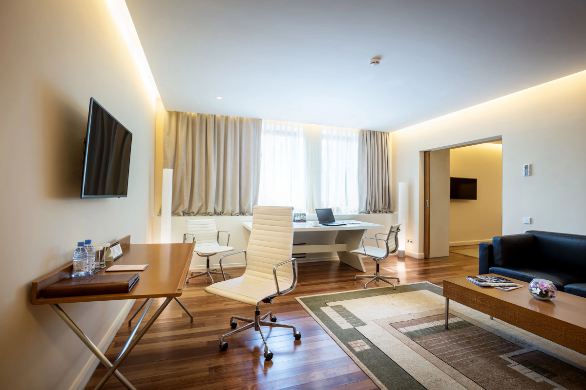 Отель Достык