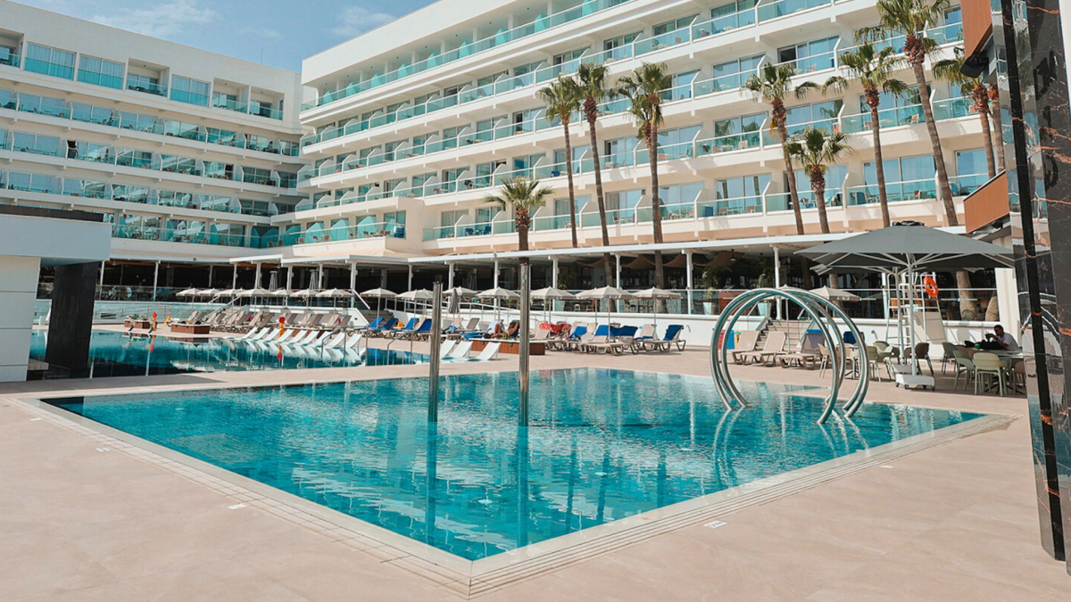 Отель Cavo Maris Beach