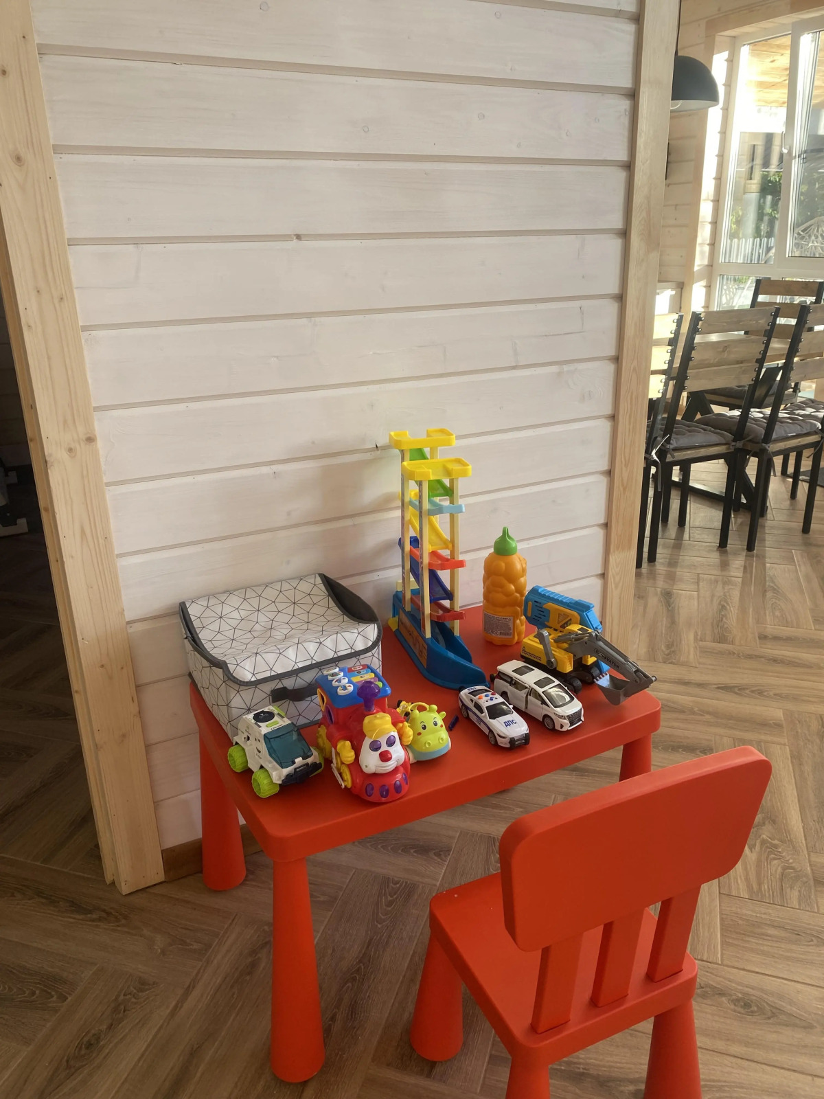 Частный дом Традиция отдыха - дом у озера c баней и купелью