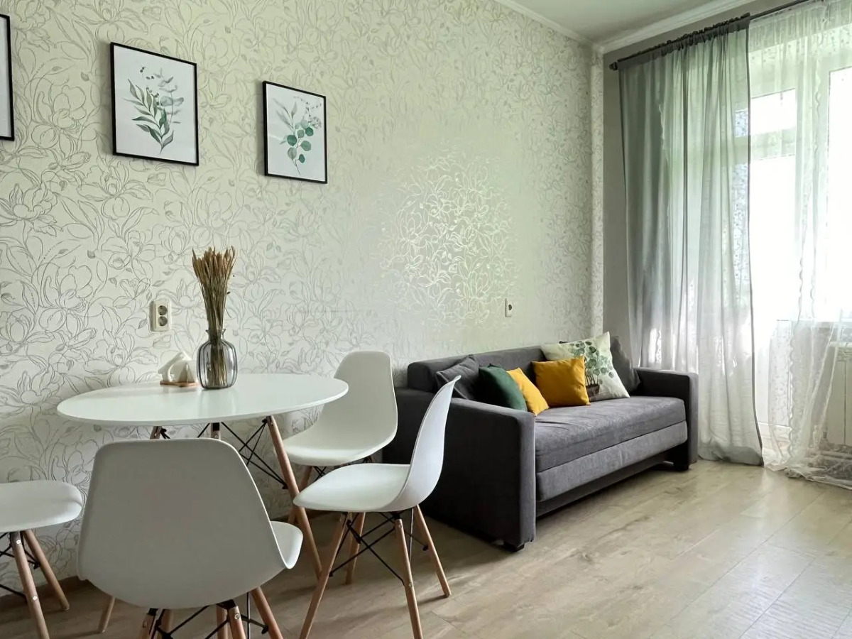 Квартира Просторная Озеро Харовое рядом с центром Казани