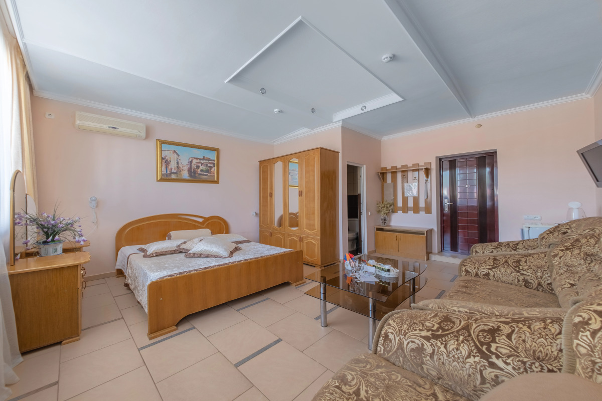 Отель Каскад