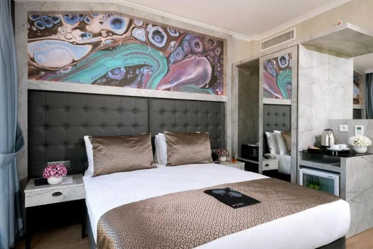 Отель Four Sides Sisli