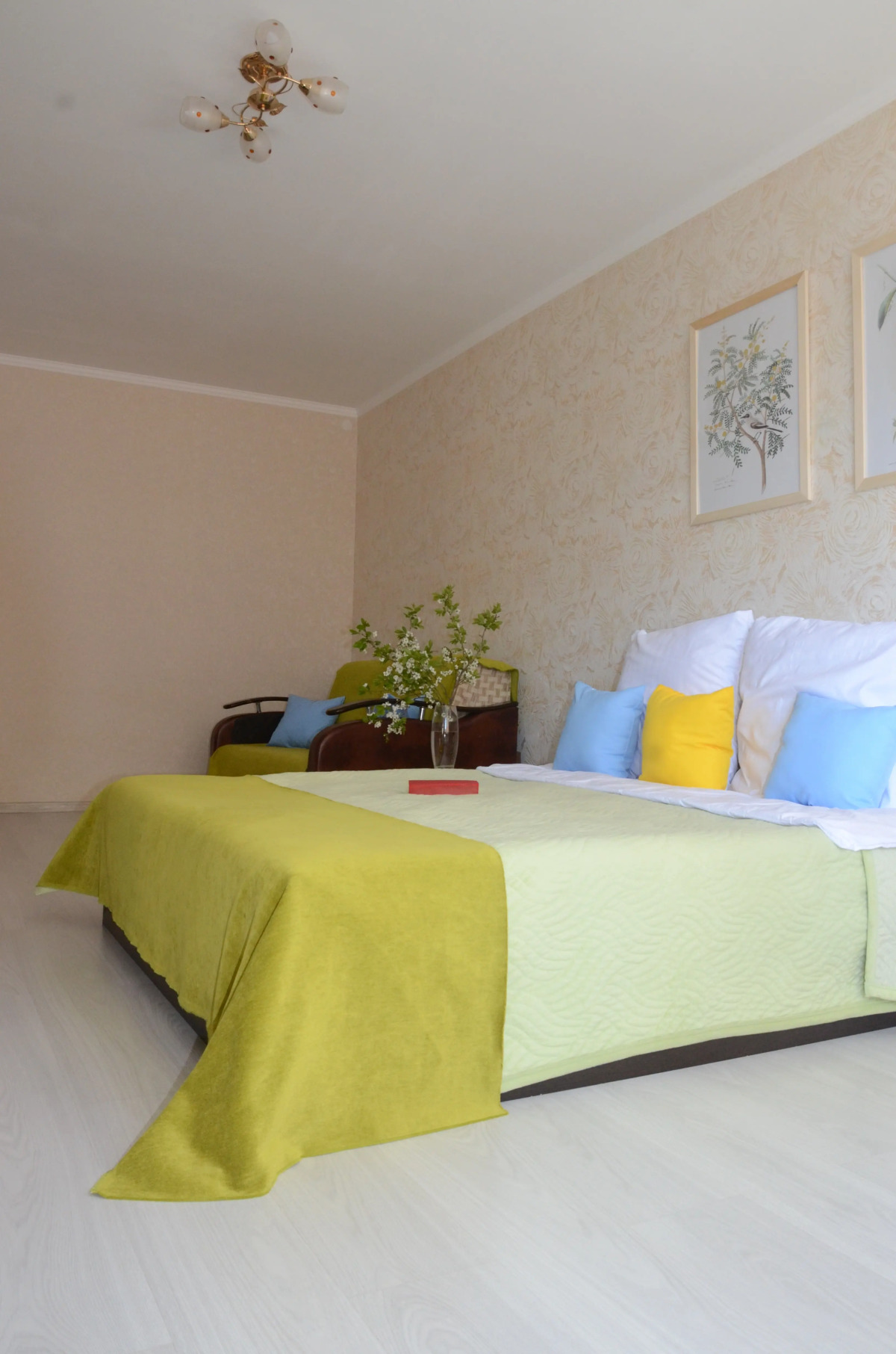 Апартаменты на Староандреевской