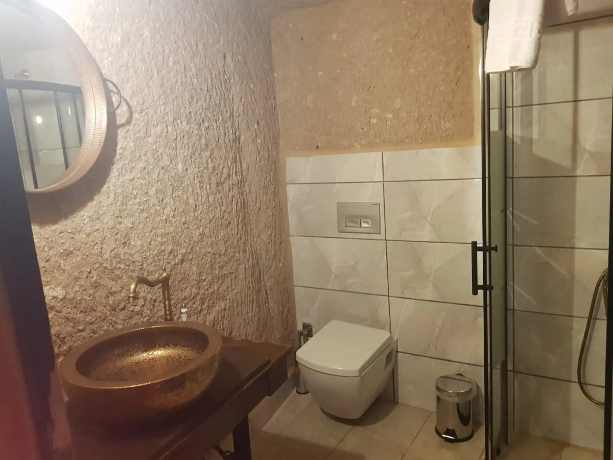 Cronos Cappadocia Cave Hotel