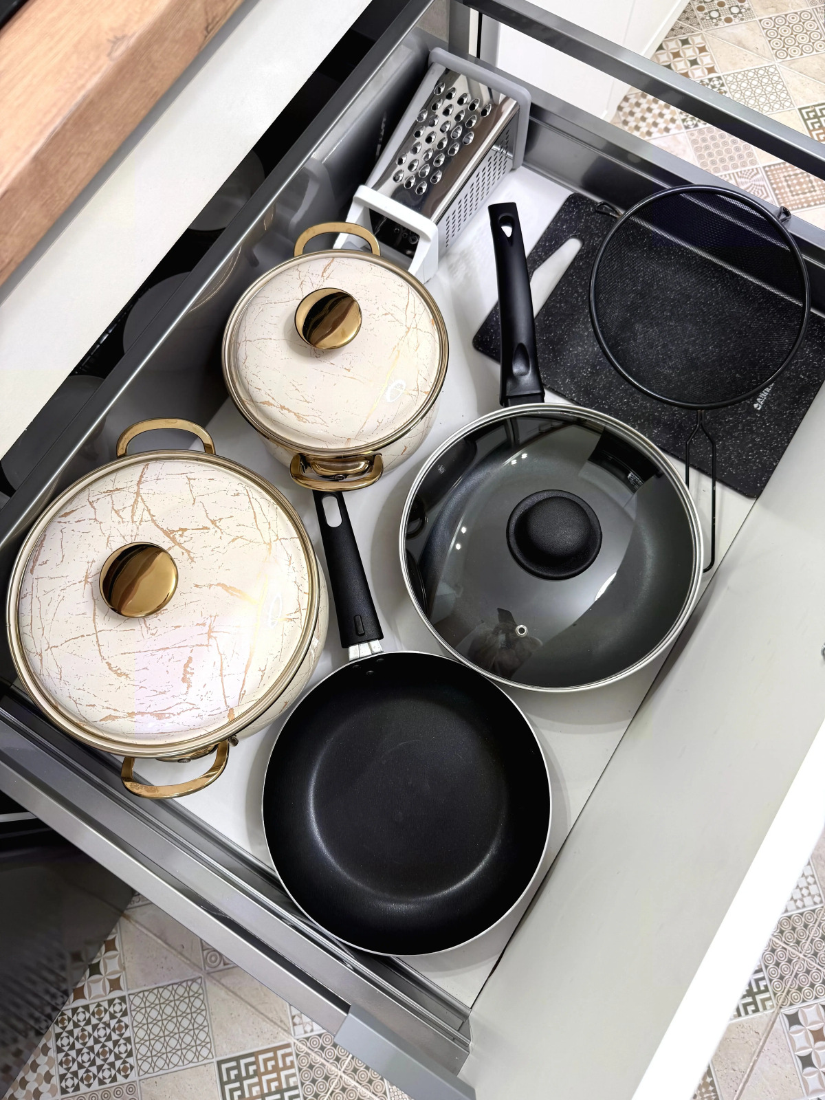 Апартаменты 2-комнатная квартира с прямым видом на Волгу