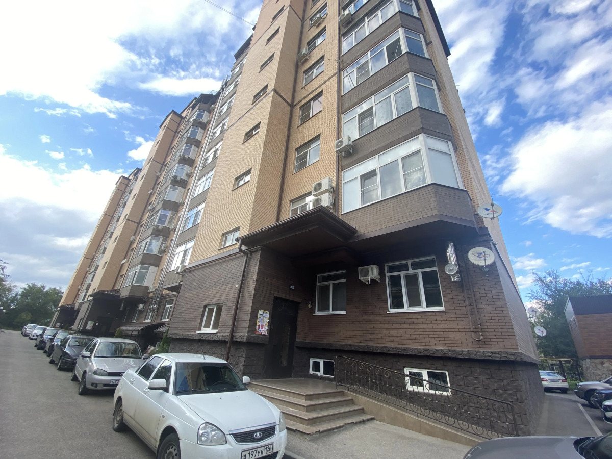 Апартаменты Чкалова 37 бизнес-класса с видом на горы