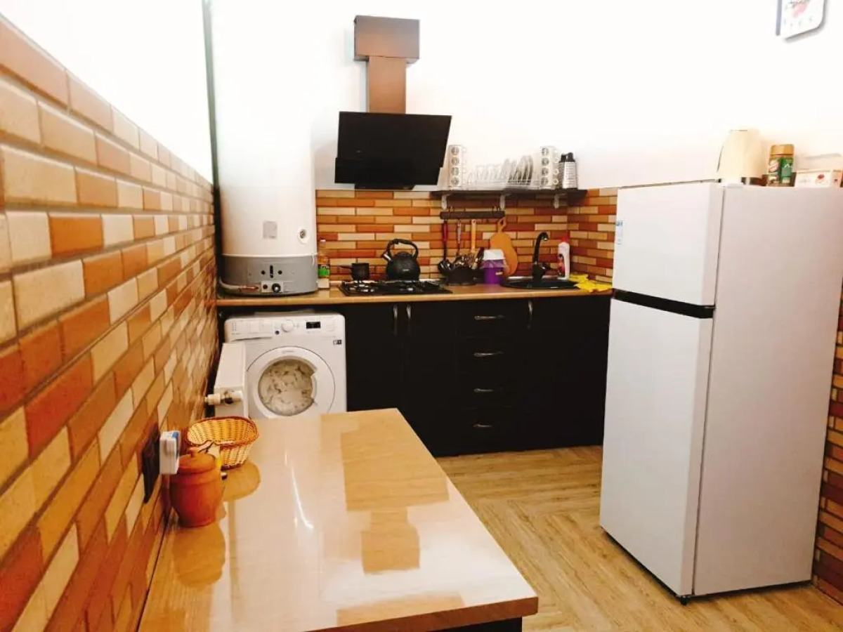 Отель Come & Rest