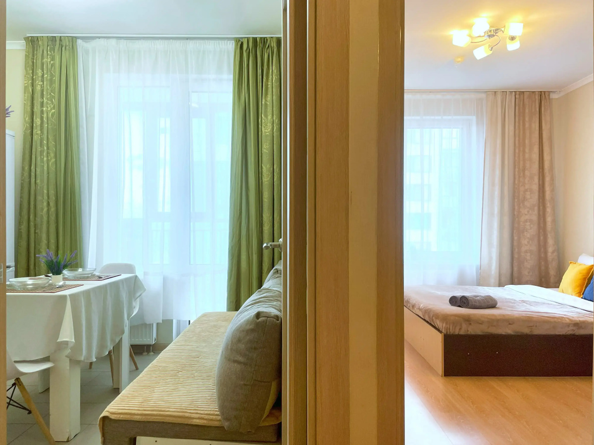 Квартира RELAX APART с панорамным балконом для 4 гостей