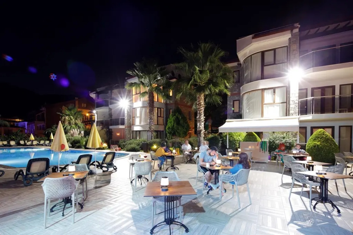 Отель Golden Life Heights Deluxe Suite