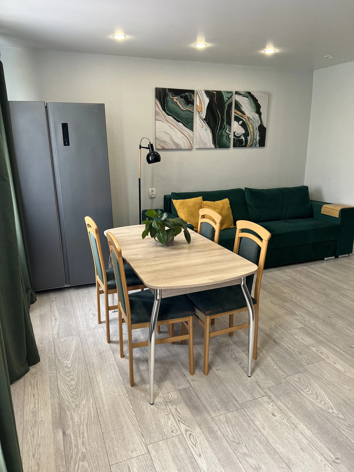 Квартира Мира 8