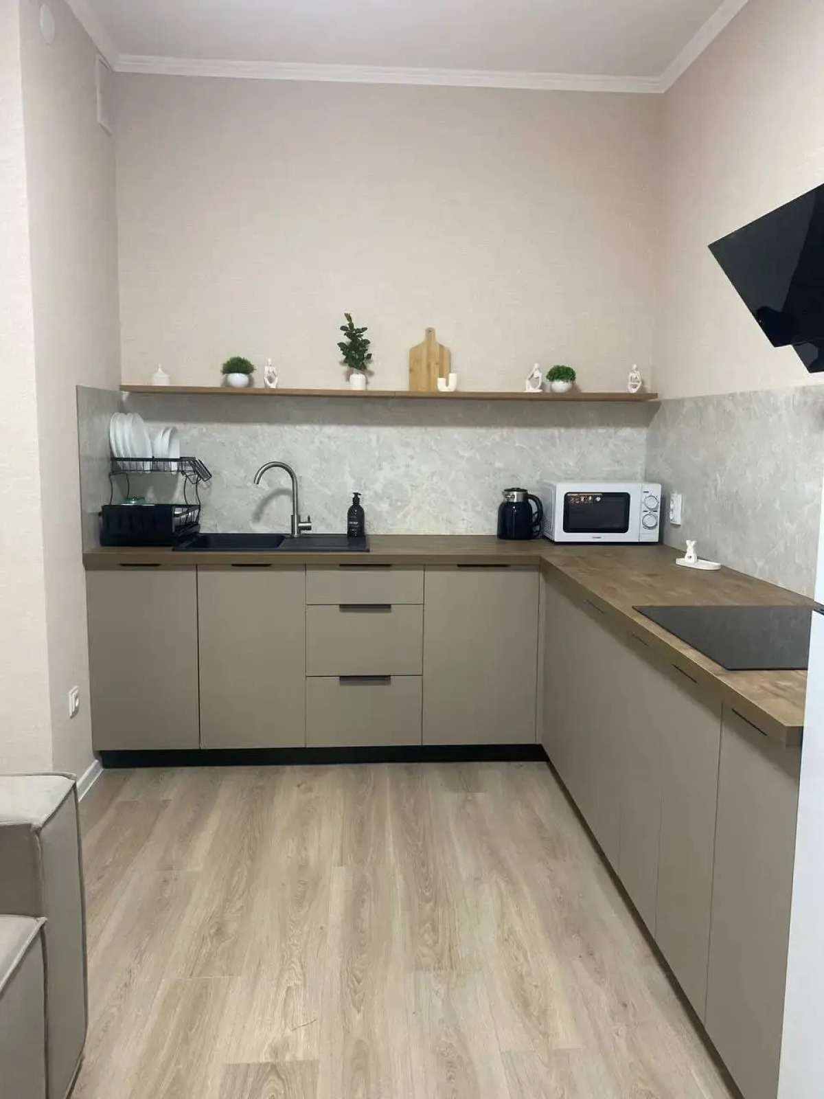 Апартаменты I & I - Ясно Янино