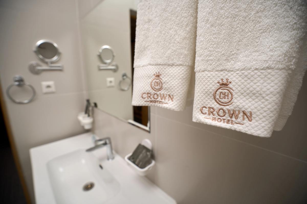 Отель Crown Hotel Bishkek
