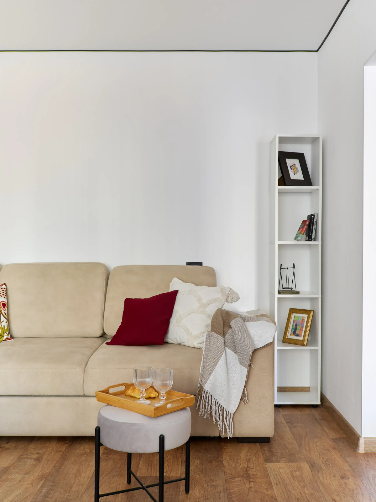 Апартаменты уютные на бульваре Белые цветы вблизи Чаши аквапарка станции метро