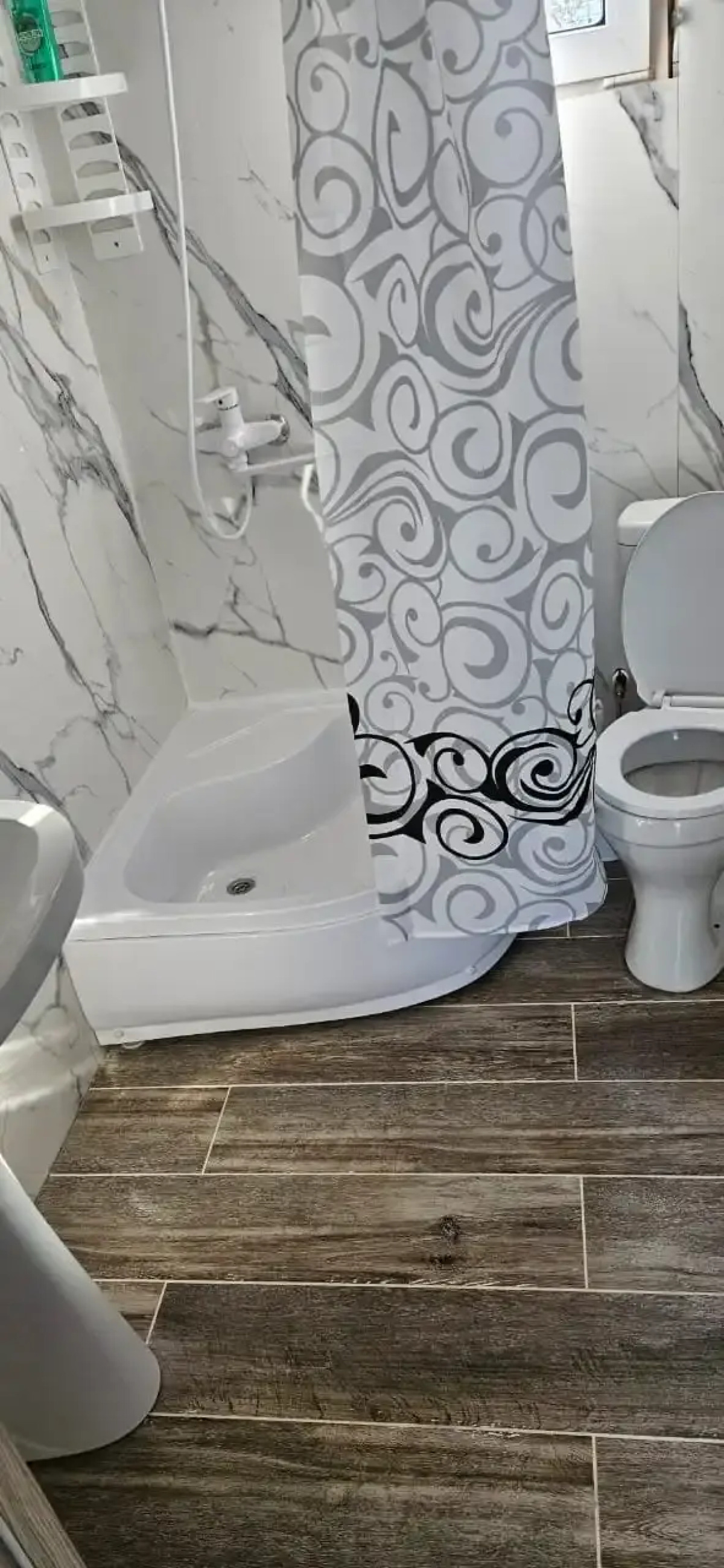 Бунгало Капсульный Отель на 4 человека у моря