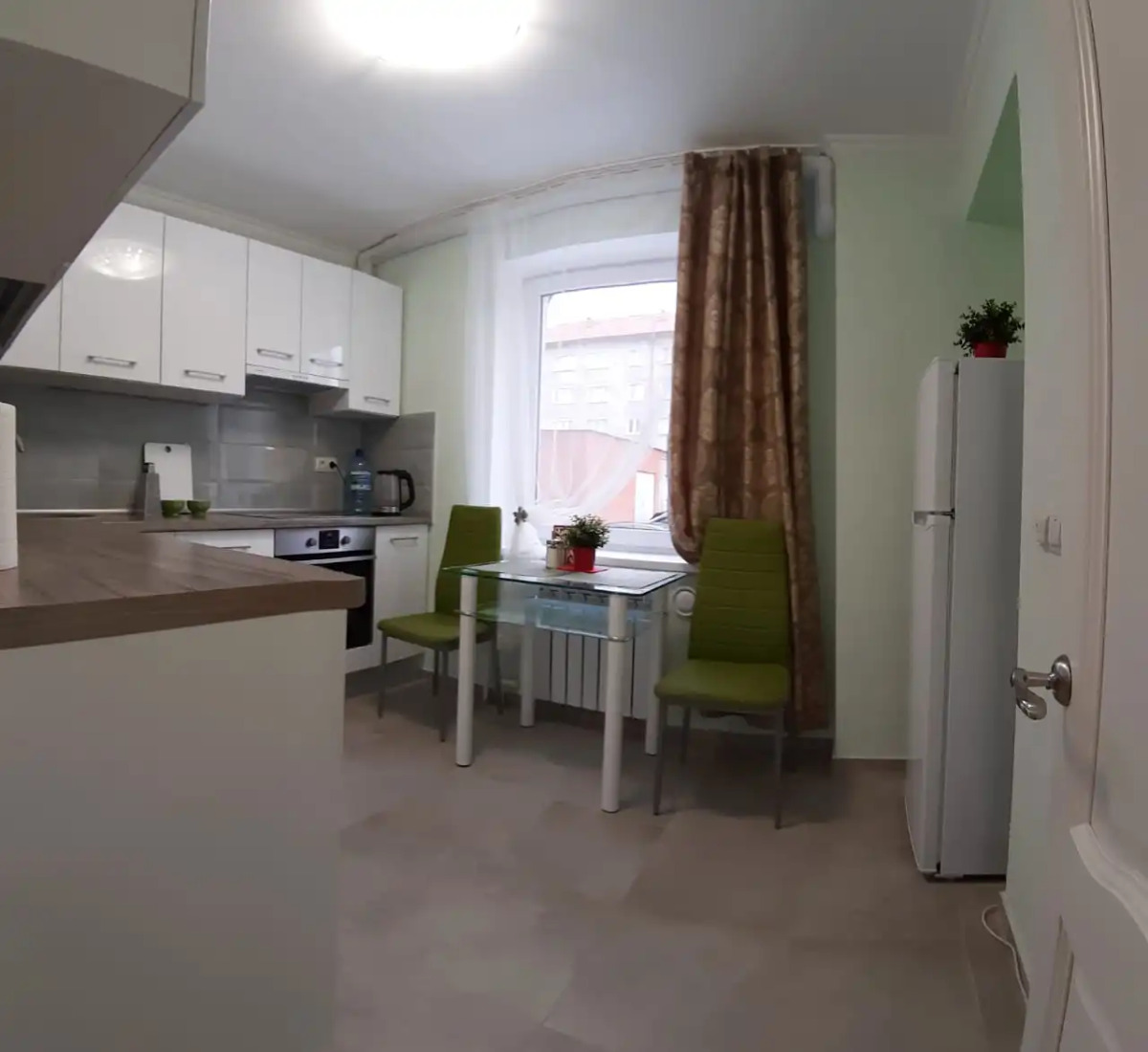 Квартира на Горького 12